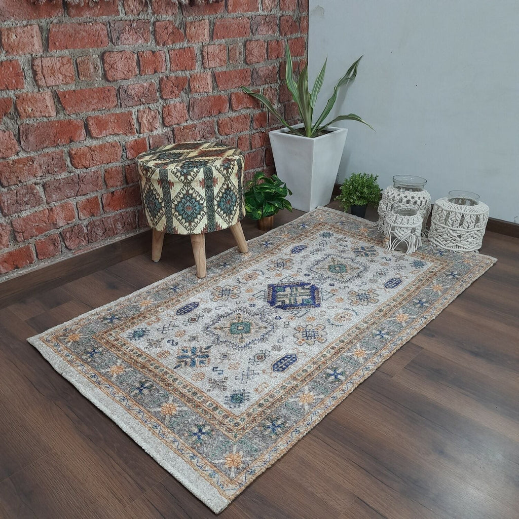 Avioni Carpet – Faux Silk- Neo Persian Collection Evergreen Cream- 90cm x 150cm (~3×5 Feet)