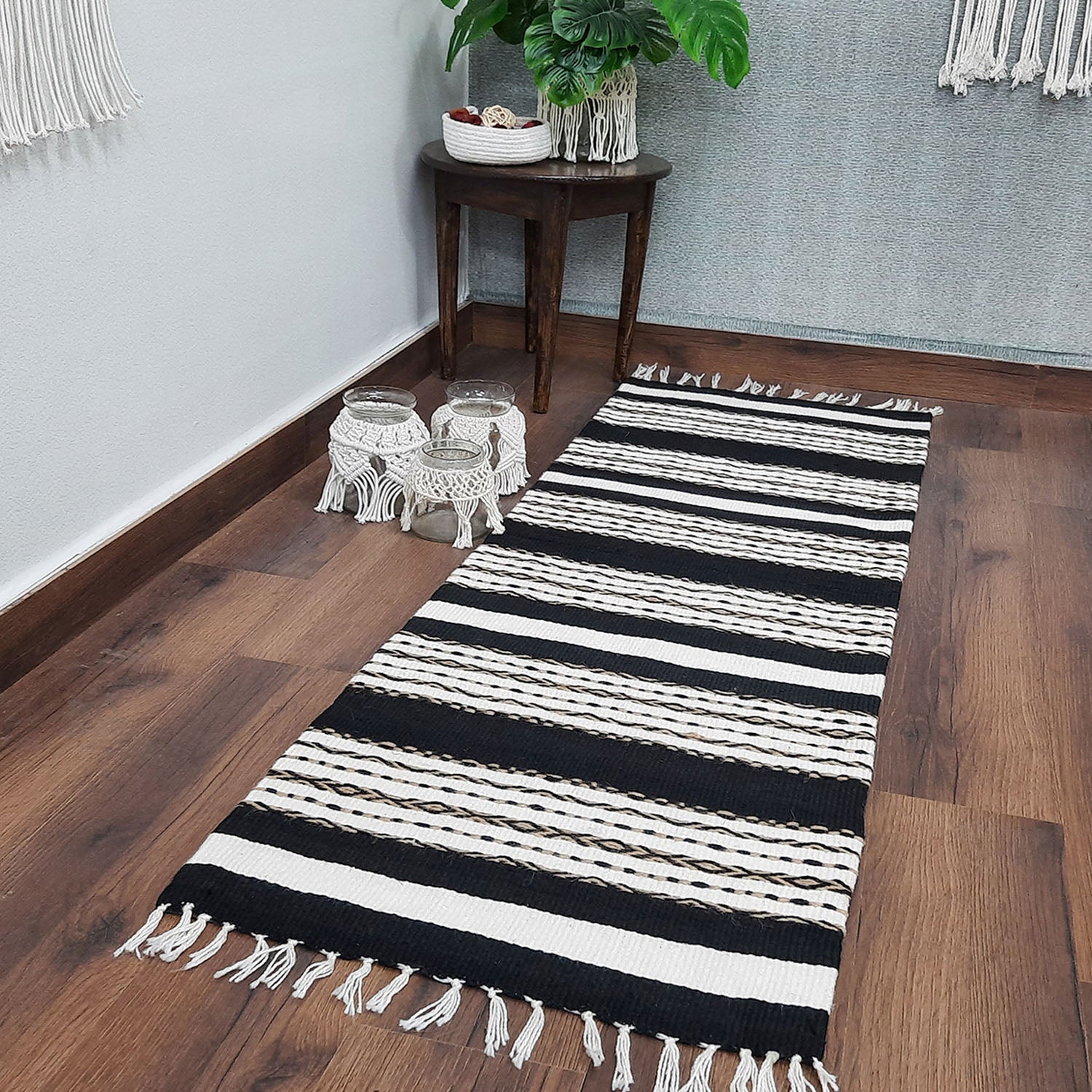 Avioni Home Birchwood Collection : Modern Jute/PET Yarn Handmade Area Carpet| Design: CARJUTPET003-WIBAC