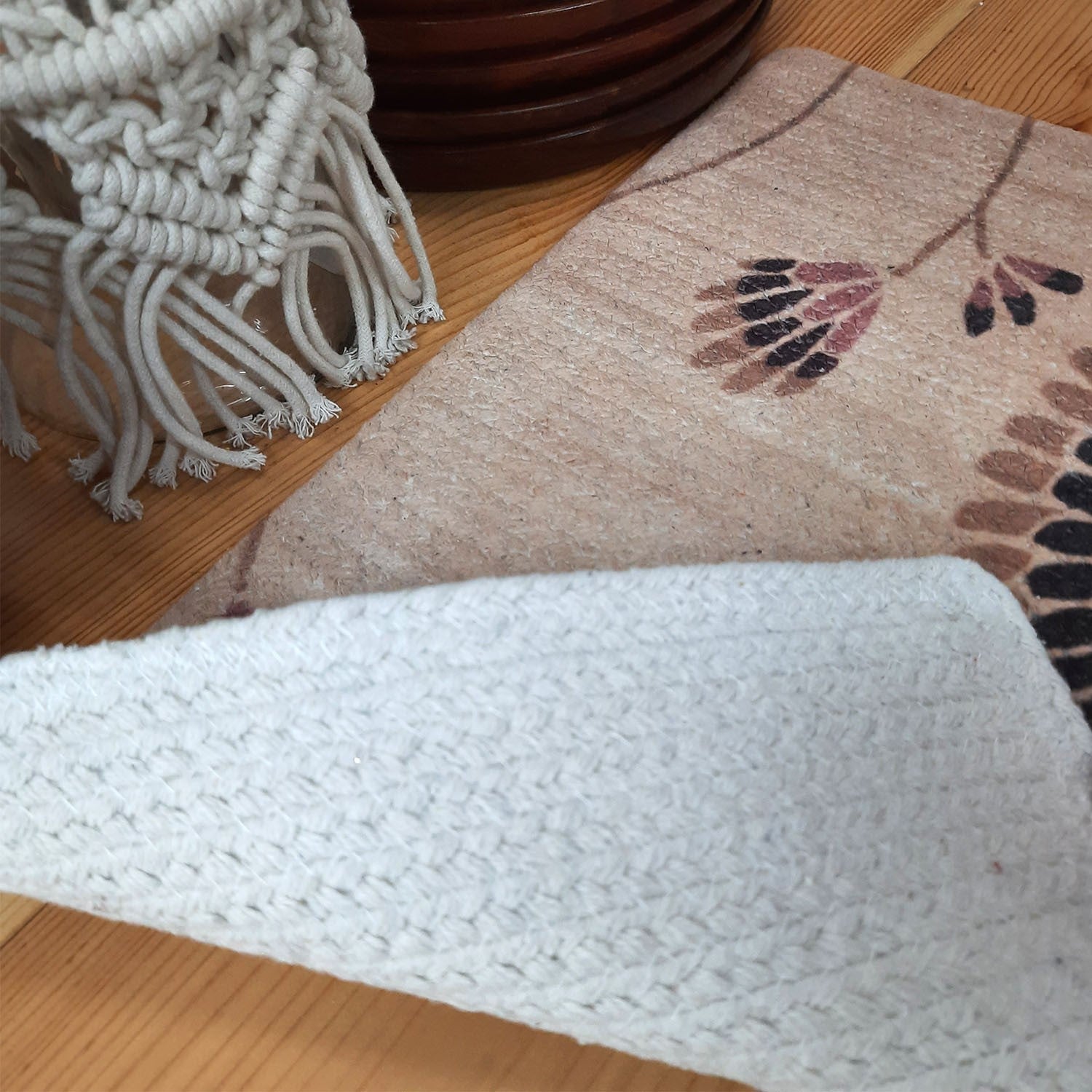 All Natural Cotton Braided Mats- “Natura Collection By Avioni”-Washable-Elegant And Exclusive- Good for Gifting (29×44 cms)