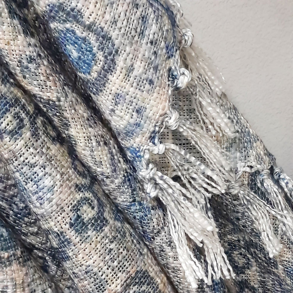 Avioni Beautiful Soft Sofa Throw | A must add to your living room | Traditional Double Design Virgin Premium Polyester Slub Handloom Sofa Throw