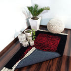 Avioni Carpets for Living Room – Wevani Collection Red And Black Carpet/Rug – 90cm x 150cm (~3×5 Feet)