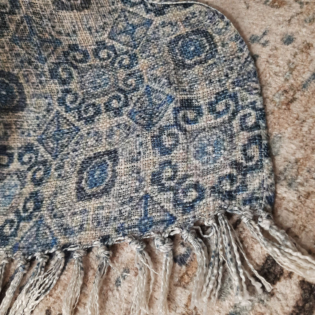 Avioni Beautiful Soft Sofa Throw | A must add to your living room | Traditional Double Design Virgin Premium Polyester Slub Handloom Sofa Throw