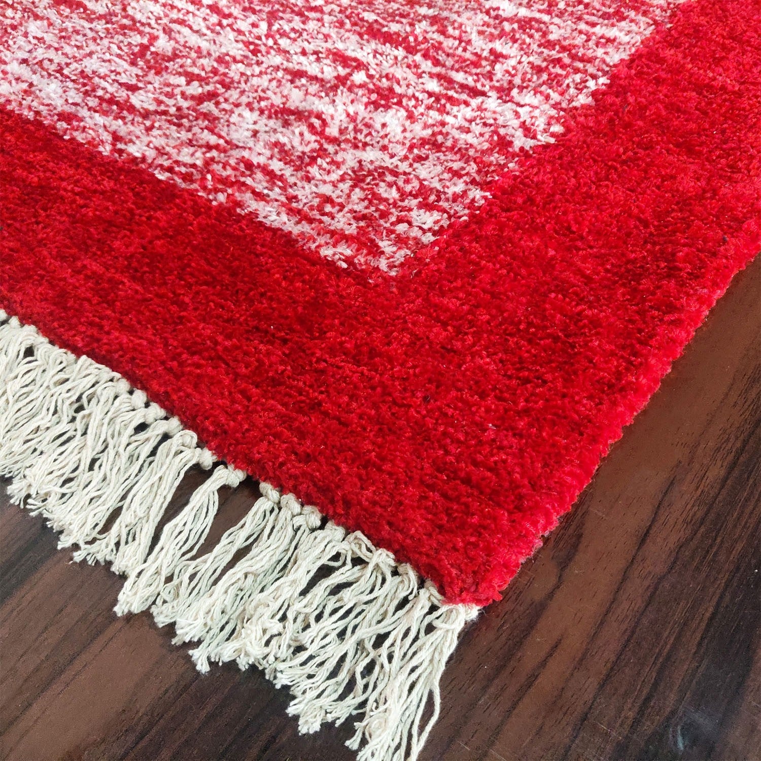 Avioni Carpets for Living Room/Pooja Room – Neo Modern Collection Red And White Carpet/Rug – 90cm x 150cm (~3×5 Feet)
