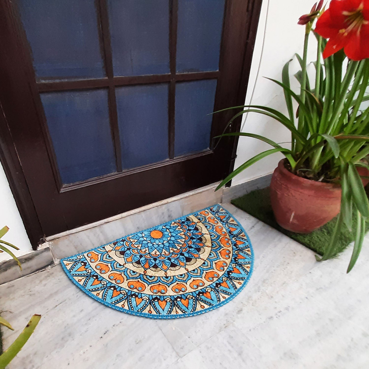 Avioni Home Floor Mats in Beautiful Blue Tone Rangoli Design | Half Circle Rugs | Anti Slip, Durable & Washable | Outdoor & Indoor
