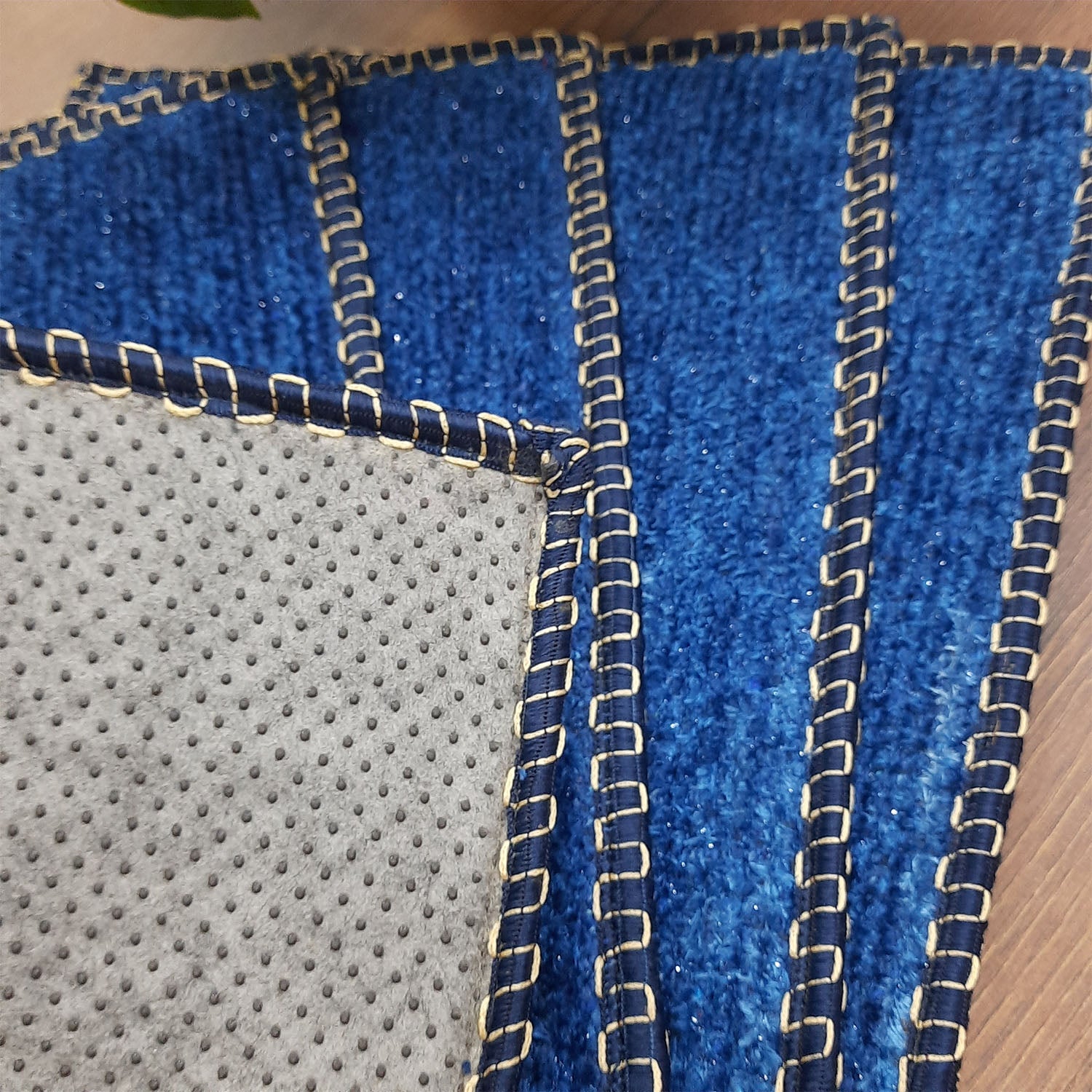 SET OF FOUR | Avioni SlipToGrip Universal Doormat | Blue, Size 35cm x 55cm | Anti Slip, Durable & Washable | Outdoor & Indoor