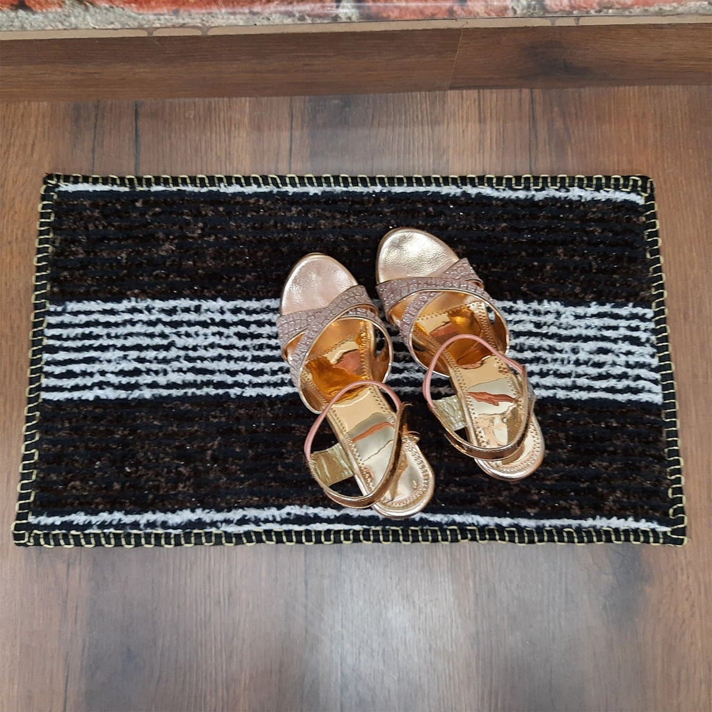 SET OF FOUR | Avioni SlipToGrip Universal Doormat | Coffee, Size 35cm x 55cm | Anti Slip, Durable & Washable | Outdoor & Indoor