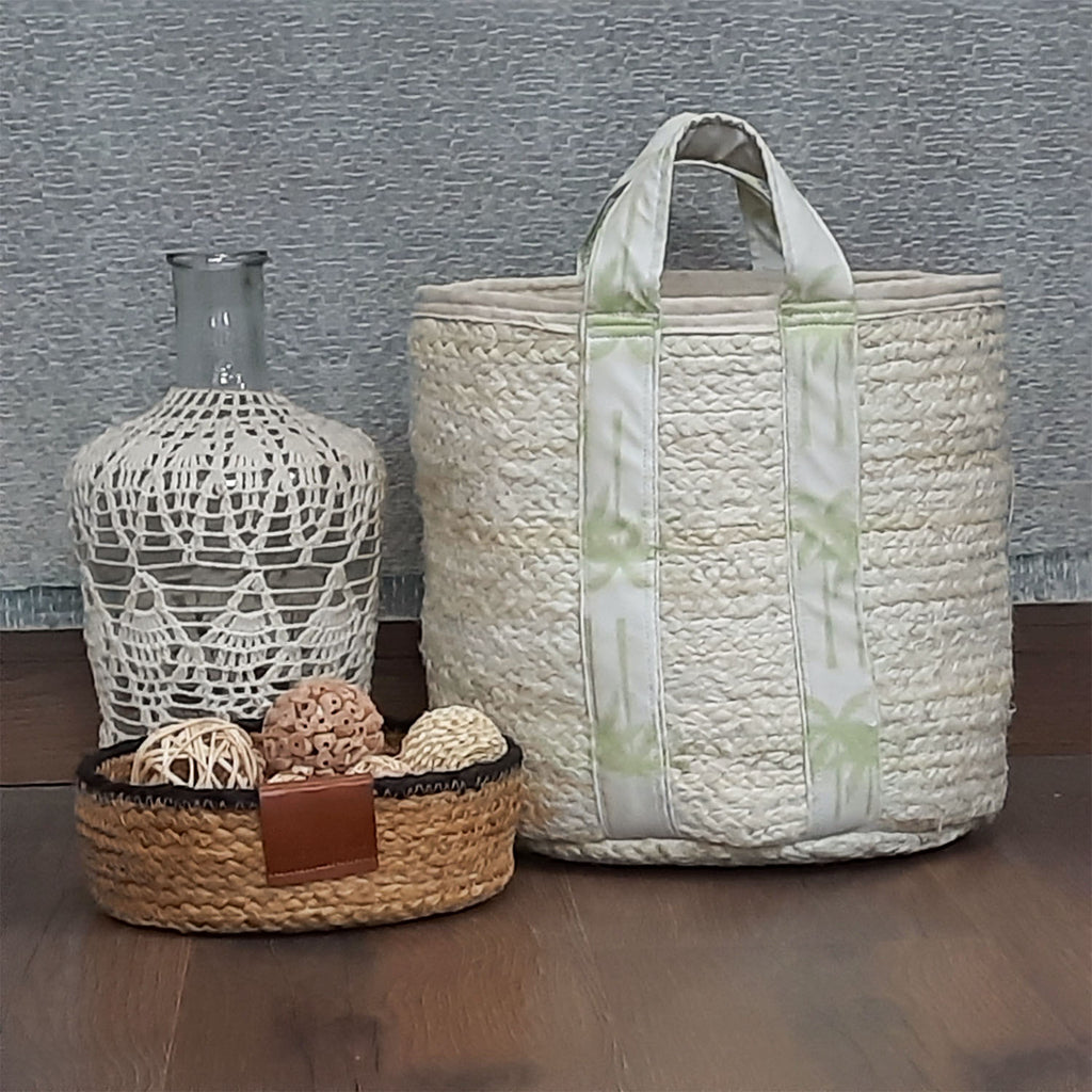 Avioni Home Hand Braided White Jute Basket | Designer Leatherette Handles | Canvas Inner for Extra Strength | Size: 28 x30 cms (~11×12 inch)