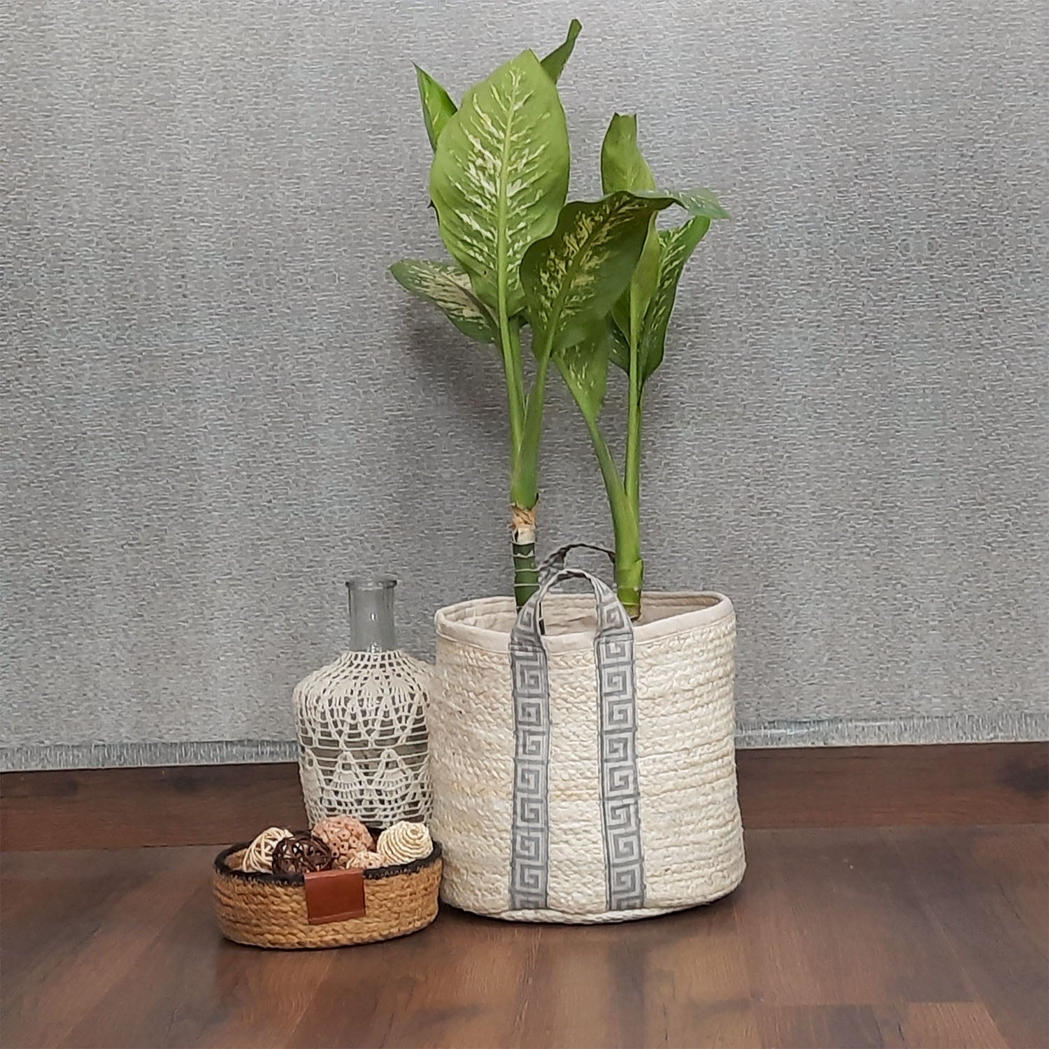 Avioni Home Hand Braided White Jute Basket | Designer Leatherette Handles | Canvas Inner for Extra Strength | Size: 28 x30 cms (~11×12 inch)