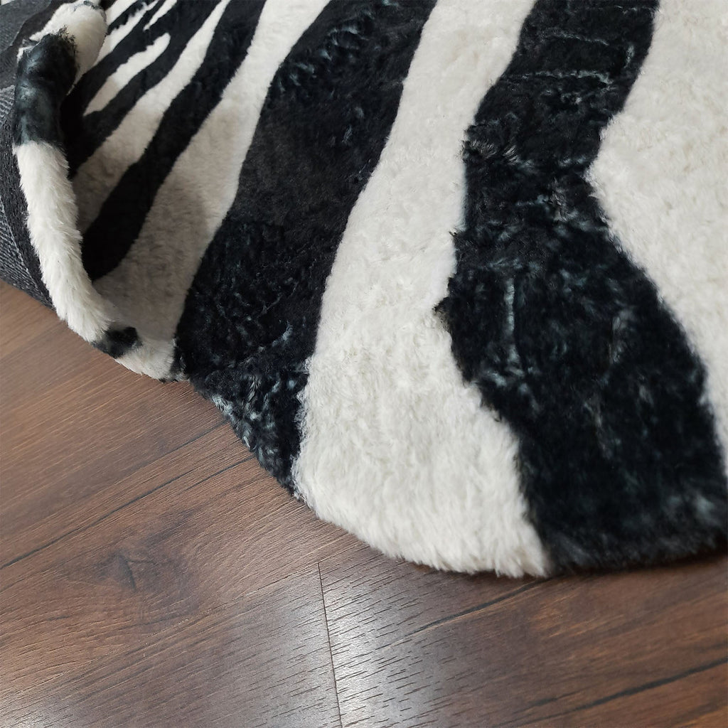 Avioni Home Faux Fur Exotic Animal Area Rug | Zebra Print-150cm x 210cm (~5Feet x 7Feet)