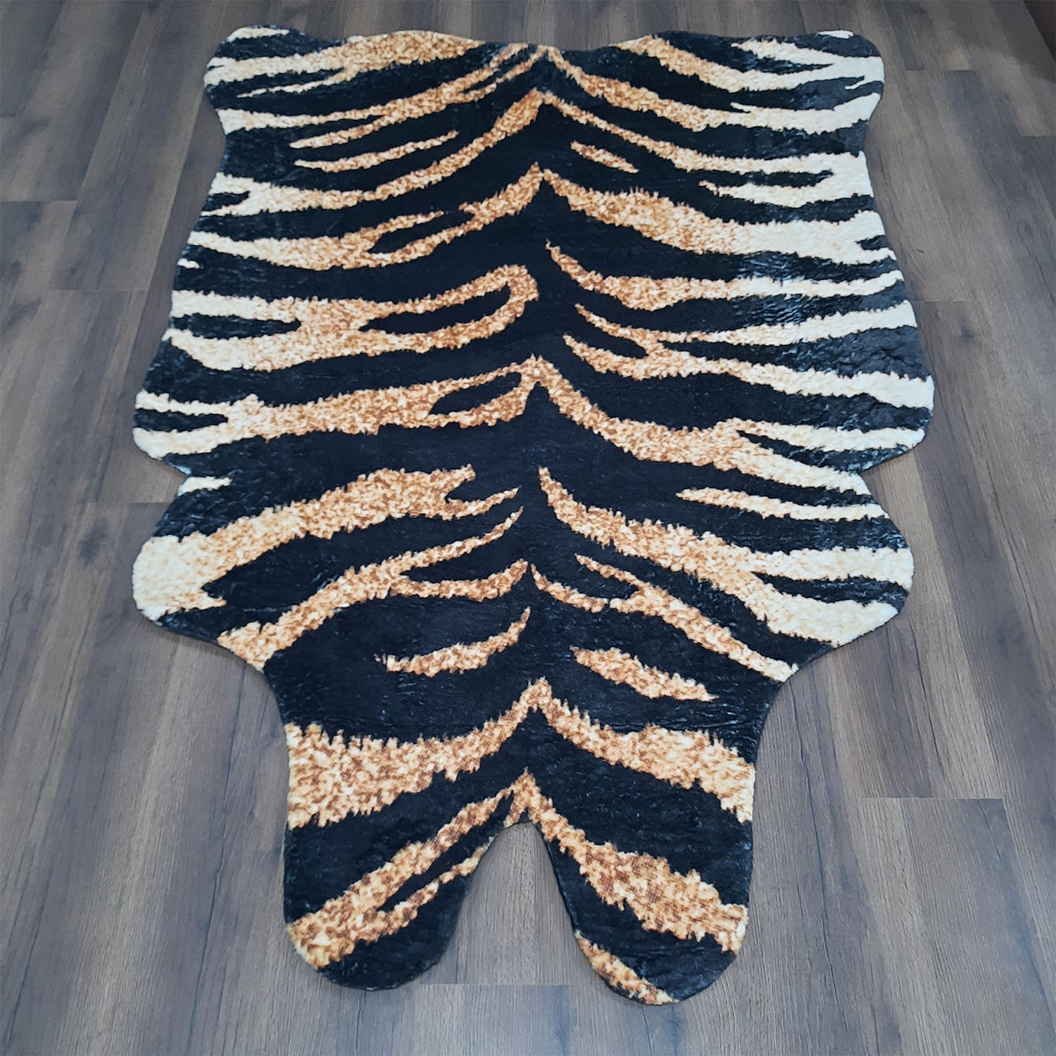 Avioni Home Faux Fur Exotic Animal Area Rug | Tiger Print-150cm x 210cm (~5Feet x 7Feet)