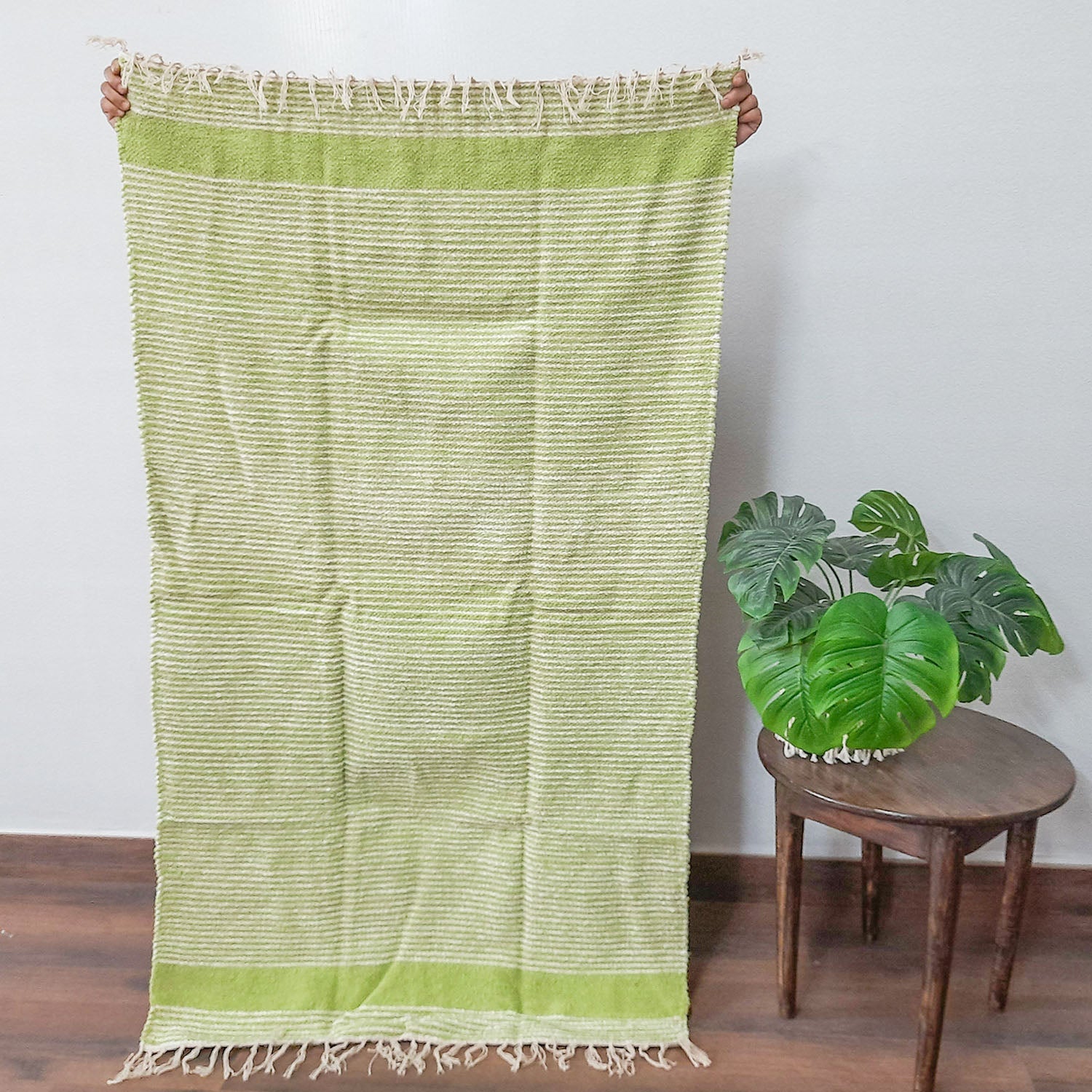 Avioni Handloom Luxe Soft Premium Chenille Durries 90cm x 150cm (~3×5 Feet)