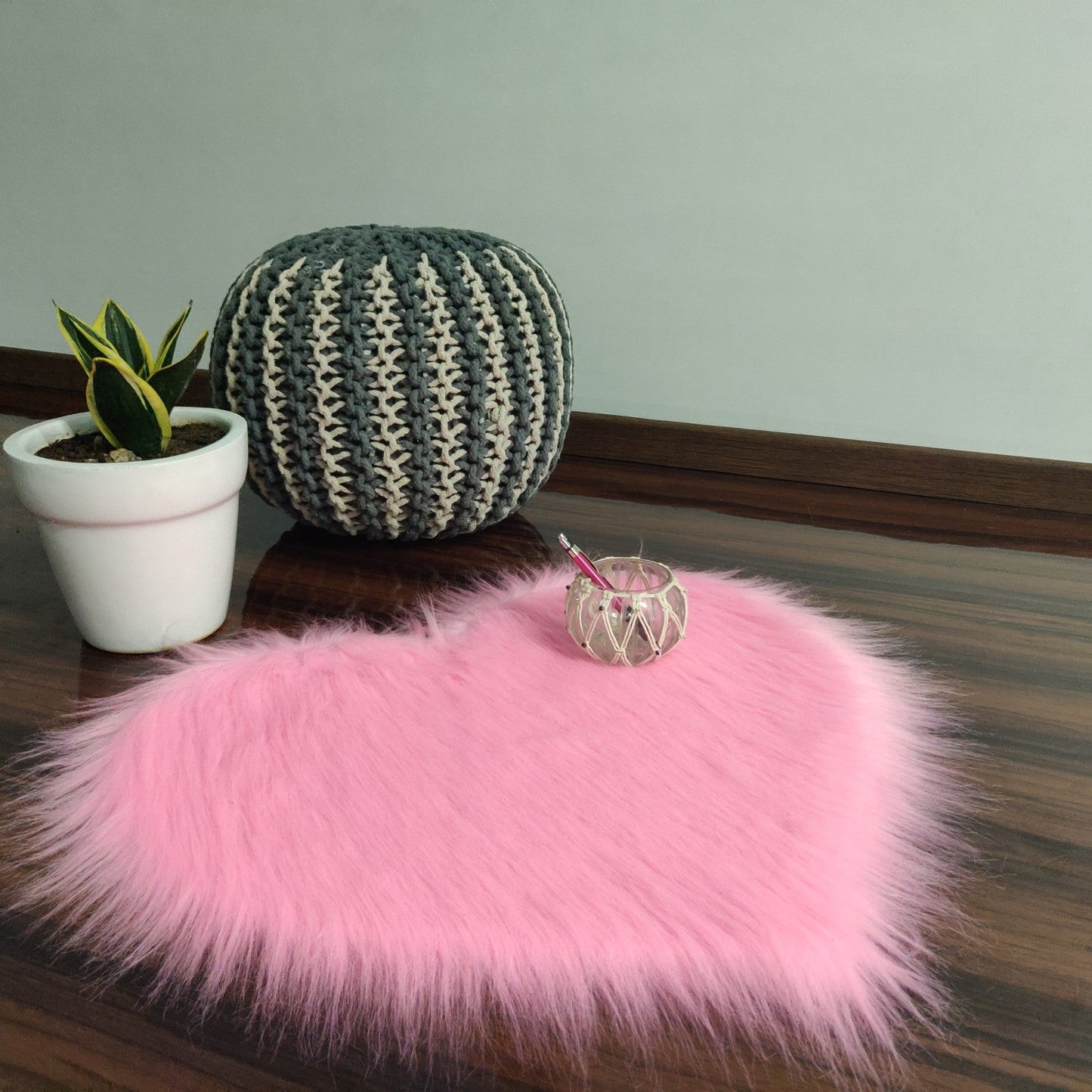 Shaggy Carpet – Heart Shaped Rug – Premium Long Fur – 62 cm – Avioni Carpets- Pink Colour (1+1- set of 2 )