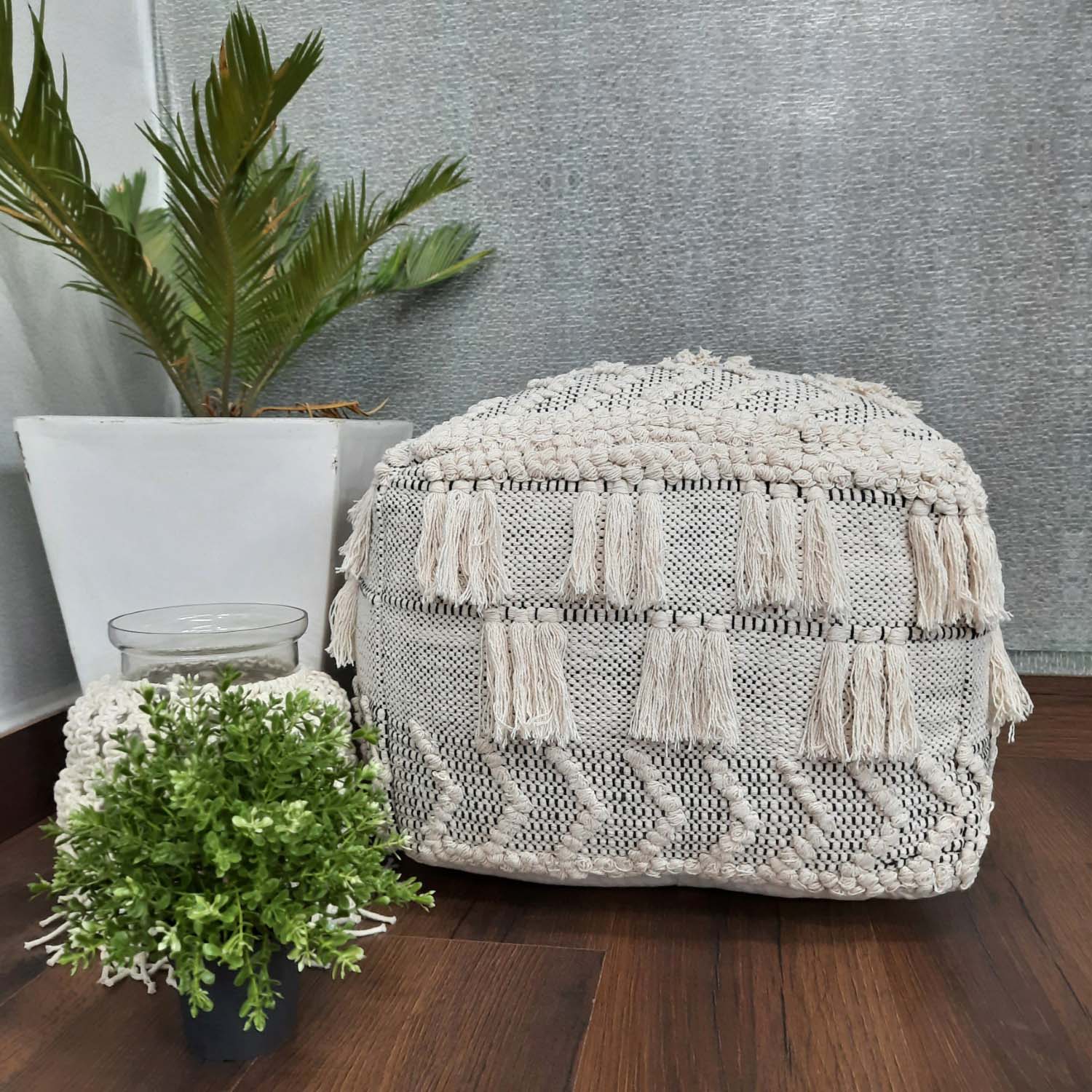 Avioni Home BigMo Collection -Cube Pouf With Tassels Gray -35cm x 50cm x 50cm