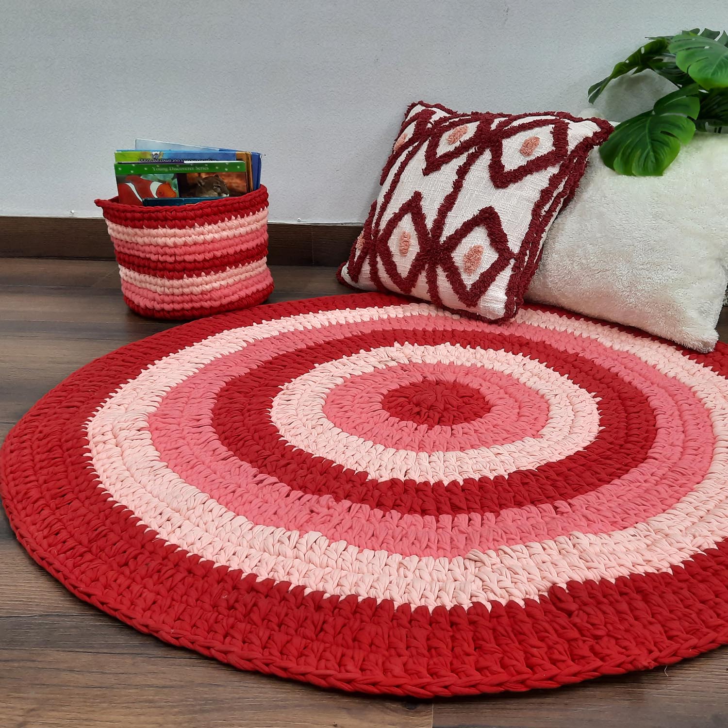 Avioni “PinkRings” hand-crocheted carpet with matching FREE basket – perfect for a kids room or gifting-105 cm diameter