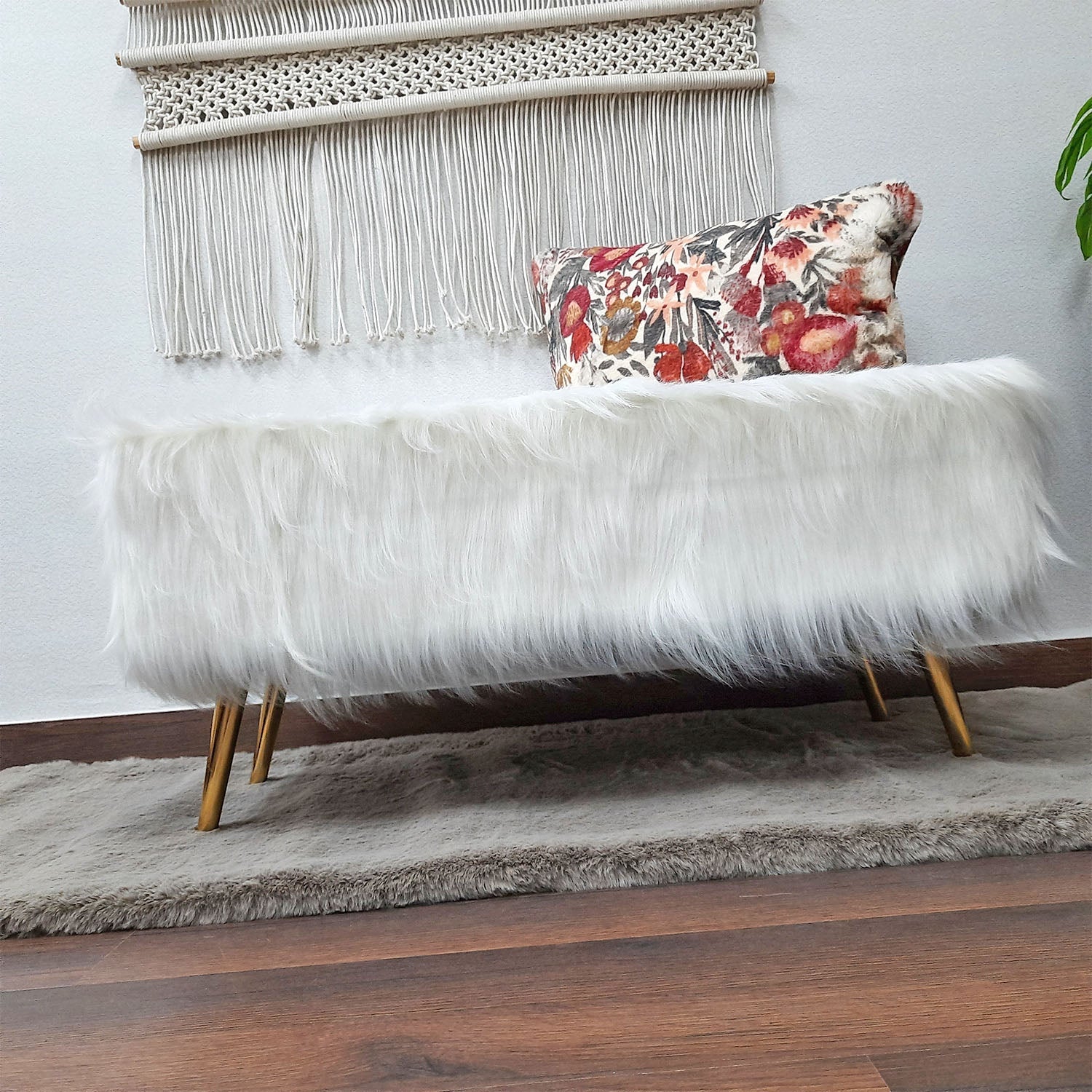 Noviato Collection – White Premium Long Faux Fur Bench Gold Metal Legs Modern On-Trend Style Multi-Functional Ottoman Bench Seat, 90 cm length x 40 cms Width/Height | from Avioni